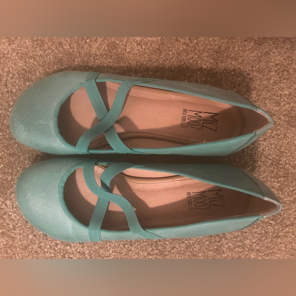 Miz Mooz ballerina flats - bright, cheery color - like new condition